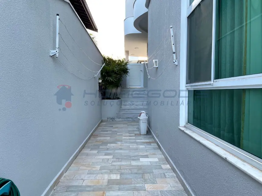 Foto 8 de Casa de Condomínio com 3 quartos à venda, 327m2 em Parque dos Resedás, Campinas - SP