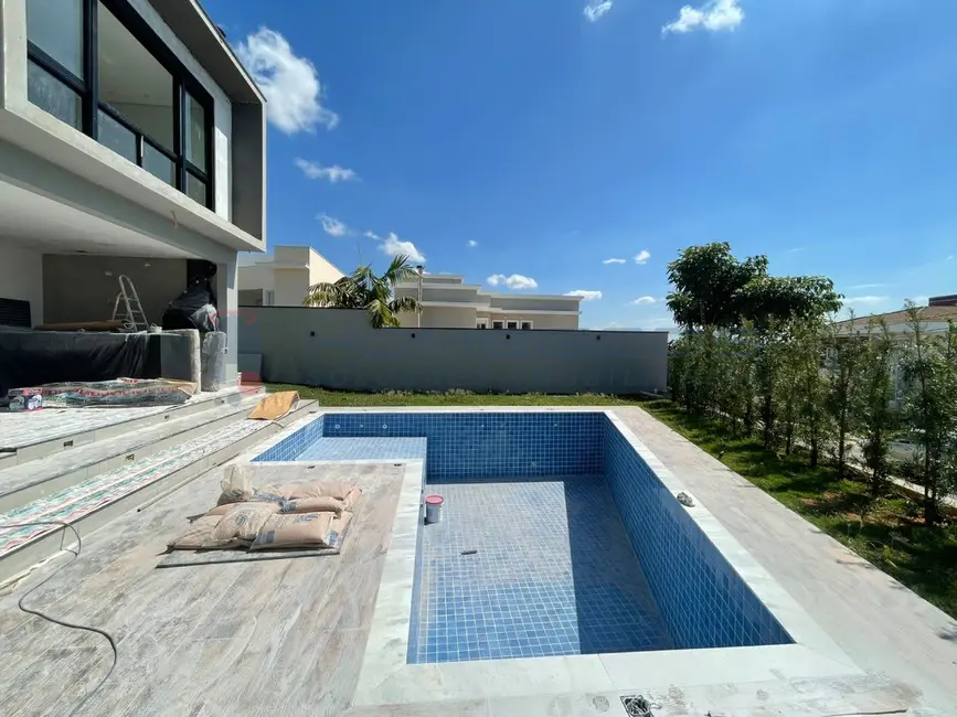 Foto 4 de Casa de Condomínio com 3 quartos à venda, 380m2 em Swiss Park, Campinas - SP