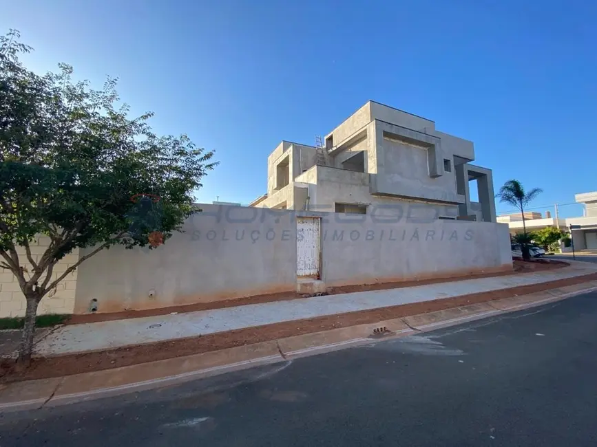 Casa com 4 quartos à venda, 413m2 em Swiss Park, Campinas - SP - imagem 5 Foto 5 de Casa com 4 quartos à venda, 413m2 em Swiss Park, Campinas - SP