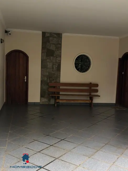 Casa com 4 quartos à venda, 300m2 em Jardim Flamboyant, Campinas - SP - imagem 3 Foto 3 de Casa com 4 quartos à venda, 300m2 em Jardim Flamboyant, Campinas - SP
