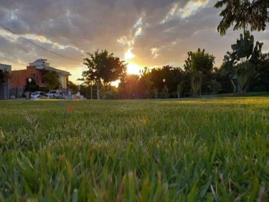 Foto 4 de Terreno / Lote à venda, 250m2 em Parque Ortolândia, Hortolandia - SP