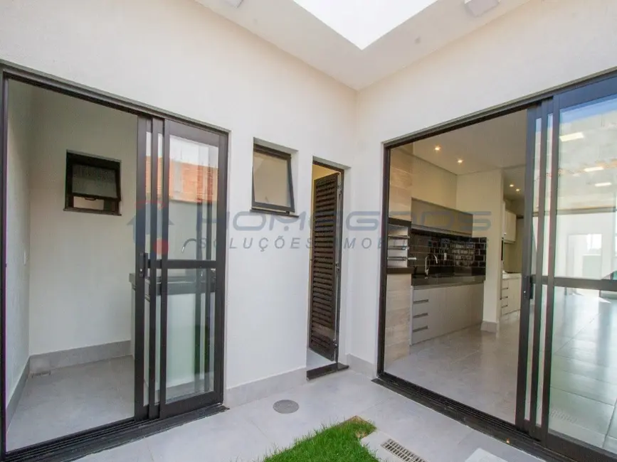 Foto 4 de Casa de Condomínio com 3 quartos à venda, 135m2 em Vila Monte Alegre, Paulinia - SP