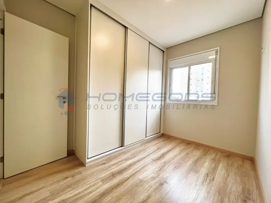 Foto 3 de Apartamento com 3 quartos à venda, 85m2 em Vila Itapura, Campinas - SP