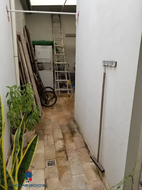 Foto 6 de Armazém / Galpão à venda, 340m2 em Vila João Jorge, Campinas - SP