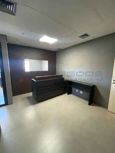 Sala Comercial à venda, 78m2 em Cambuí, Campinas - SP - imagem 5 Foto 5 de Sala Comercial à venda, 78m2 em Cambuí, Campinas - SP