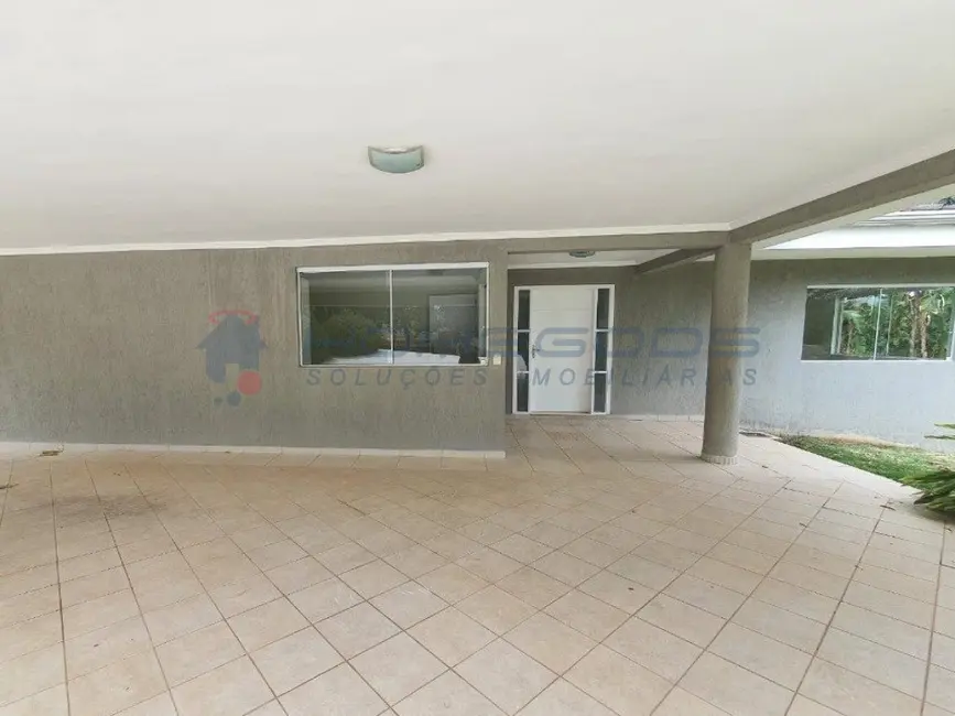 Casa de Condomínio com 4 quartos à venda e para alugar, 425m2 em Loteamento Alphaville Campinas, Campinas - SP - imagem 3 Foto 3 de Casa de Condomínio com 4 quartos à venda e para alugar, 425m2 em Loteamento Alphaville Campinas, Campinas - SP