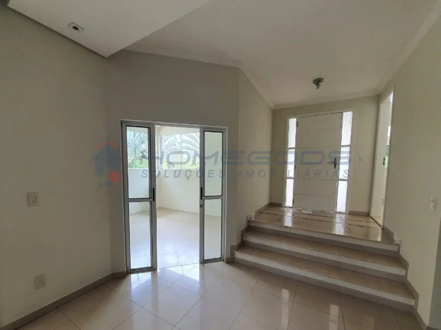 Casa de Condomínio com 4 quartos à venda e para alugar, 425m2 em Loteamento Alphaville Campinas, Campinas - SP - imagem 6 Foto 6 de Casa de Condomínio com 4 quartos à venda e para alugar, 425m2 em Loteamento Alphaville Campinas, Campinas - SP