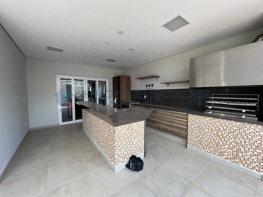 Casa de Condomínio com 4 quartos à venda, 680m2 em Campinas - SP - imagem 8 Foto 8 de Casa de Condomínio com 4 quartos à venda, 680m2 em Campinas - SP