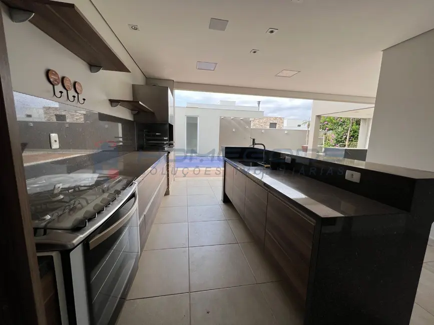 Casa de Condomínio com 4 quartos à venda, 680m2 em Campinas - SP - imagem 9 Foto 9 de Casa de Condomínio com 4 quartos à venda, 680m2 em Campinas - SP