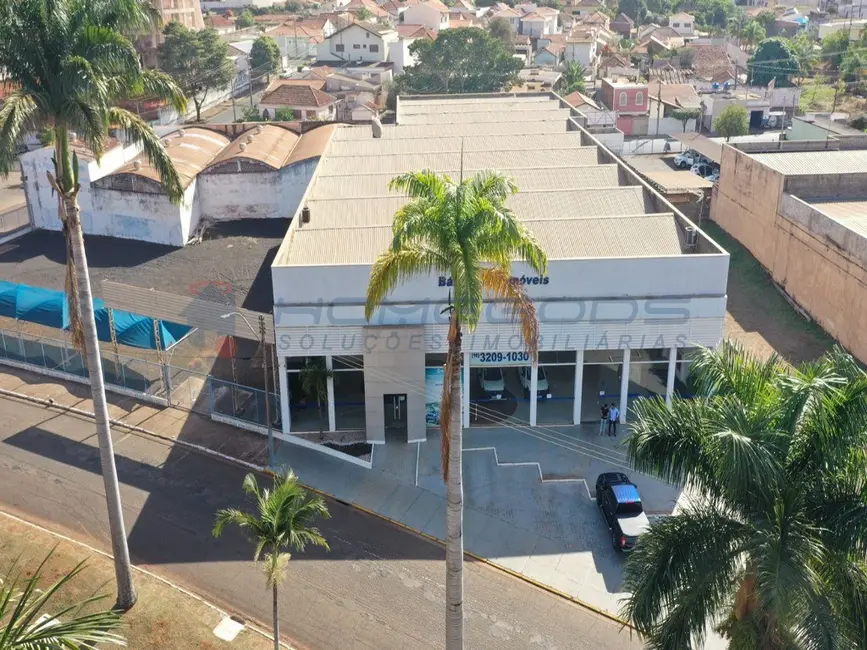 Foto 1 de Armazém / Galpão para alugar, 1670m2 em Centro, Jaboticabal - SP