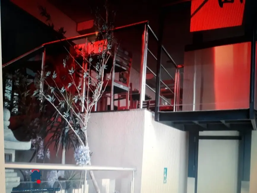 Loja à venda, 275m2 em Taquaral, Campinas - SP - imagem 3 Foto 3 de Loja à venda, 275m2 em Taquaral, Campinas - SP