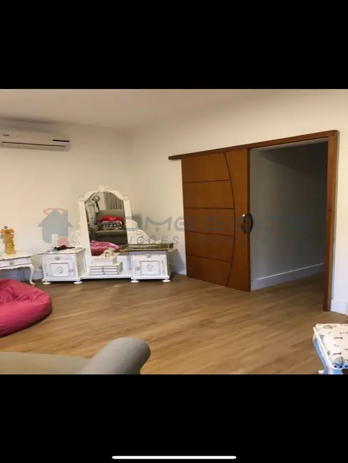 Casa com 4 quartos à venda, 650m2 em Tijuco das Telhas, Campinas - SP - imagem 5 Foto 5 de Casa com 4 quartos à venda, 650m2 em Tijuco das Telhas, Campinas - SP