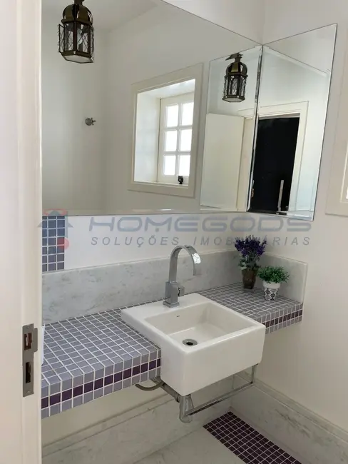 Casa com 3 quartos à venda, 350m2 em Pinheiro, Valinhos - SP - imagem 4 Foto 4 de Casa com 3 quartos à venda, 350m2 em Pinheiro, Valinhos - SP