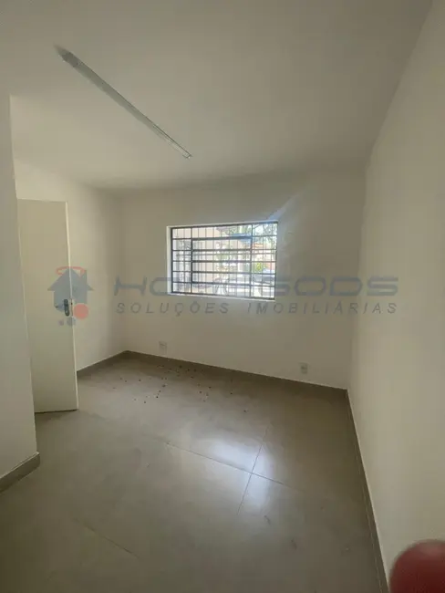 Sala Comercial com 1 quarto para alugar, 270m2 em Jardim Bela Vista, Campinas - SP - imagem 4 Foto 4 de Sala Comercial com 1 quarto para alugar, 270m2 em Jardim Bela Vista, Campinas - SP