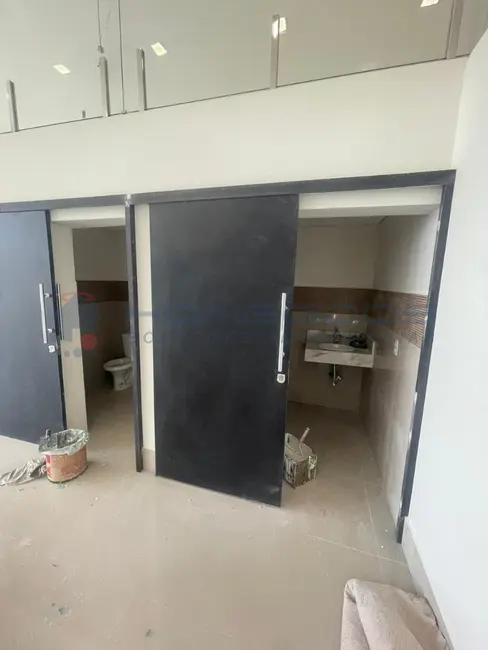 Sala Comercial para alugar, 340m2 em Nova Campinas, Campinas - SP - imagem 4 Foto 4 de Sala Comercial para alugar, 340m2 em Nova Campinas, Campinas - SP