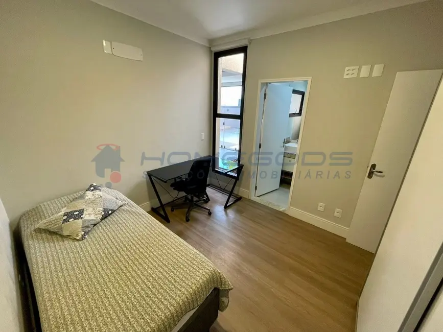 Foto 8 de Casa de Condomínio com 3 quartos à venda, 360m2 em Swiss Park, Campinas - SP
