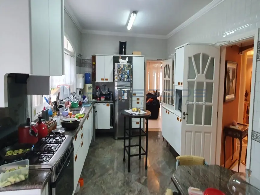 Foto 2 de Casa com 5 quartos à venda e para alugar, 1200m2 em Village Sans Souci, Valinhos - SP