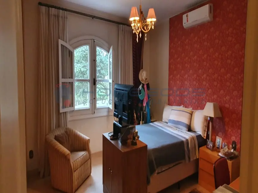 Casa com 5 quartos à venda e para alugar, 1200m2 em Village Sans Souci, Valinhos - SP - imagem 5 Foto 5 de Casa com 5 quartos à venda e para alugar, 1200m2 em Village Sans Souci, Valinhos - SP