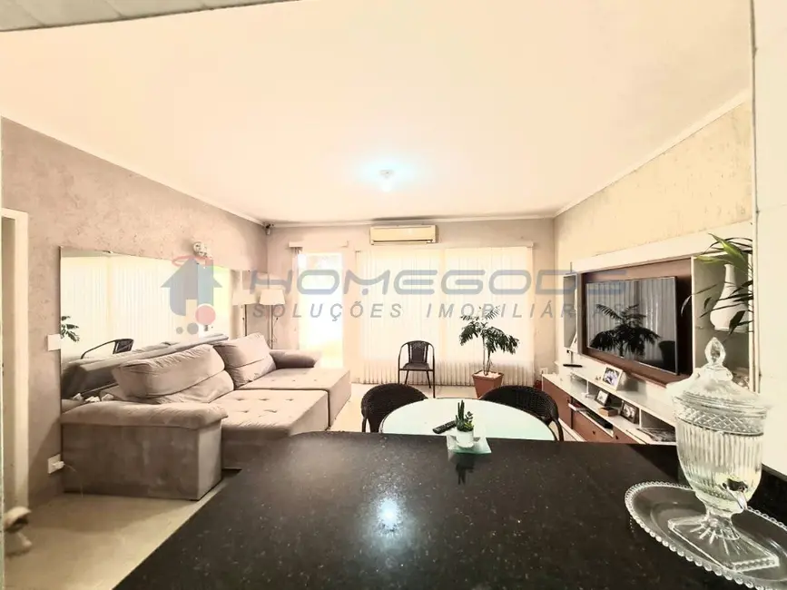 Casa com 4 quartos à venda, 253m2 em Vila Anhangüera, Campinas - SP - imagem 9 Foto 9 de Casa com 4 quartos à venda, 253m2 em Vila Anhangüera, Campinas - SP