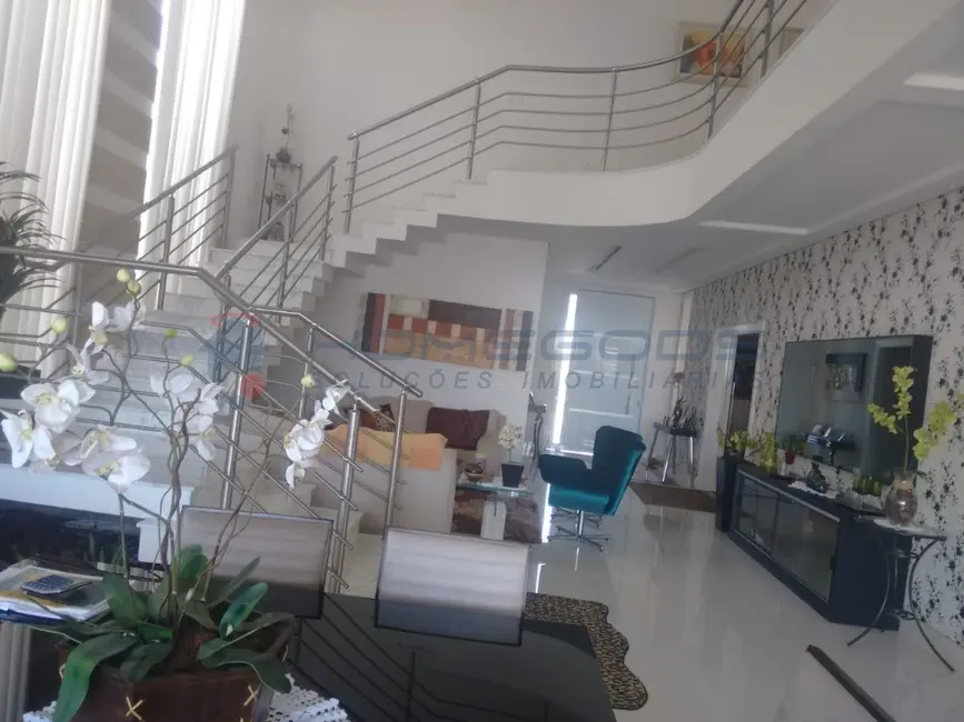 Foto 2 de Casa de Condomínio com 5 quartos à venda, 389m2 em Jardim Ypê, Paulinia - SP