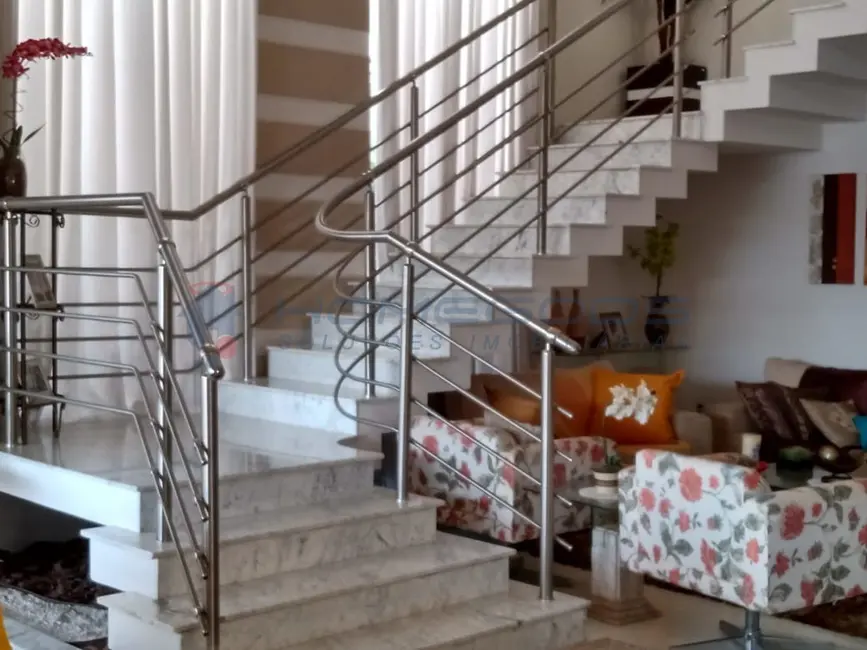 Foto 3 de Casa de Condomínio com 5 quartos à venda, 389m2 em Jardim Ypê, Paulinia - SP