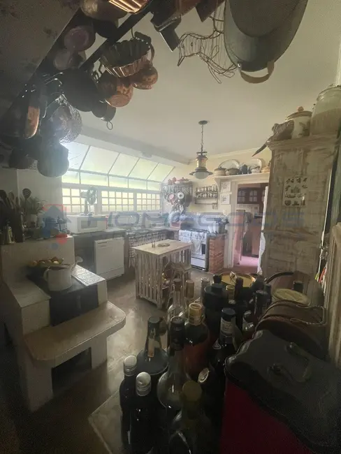 Chácara com 3 quartos à venda, 938m2 em Lopes, Valinhos - SP - imagem 7 Foto 7 de Chácara com 3 quartos à venda, 938m2 em Lopes, Valinhos - SP