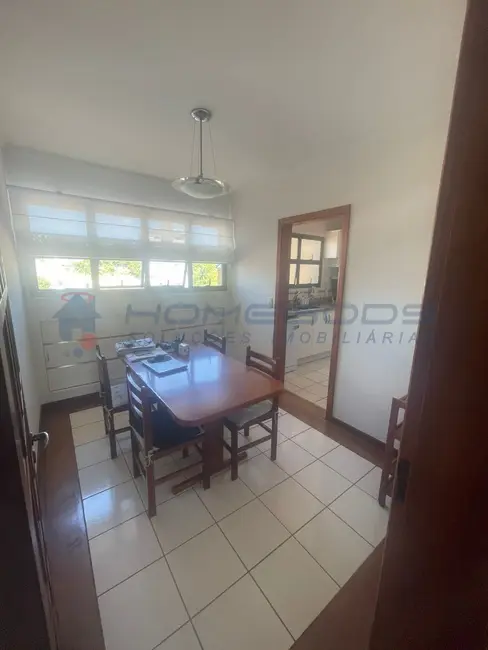 Apartamento com 3 quartos à venda, 212m2 em Cambuí, Campinas - SP - imagem 6 Foto 6 de Apartamento com 3 quartos à venda, 212m2 em Cambuí, Campinas - SP