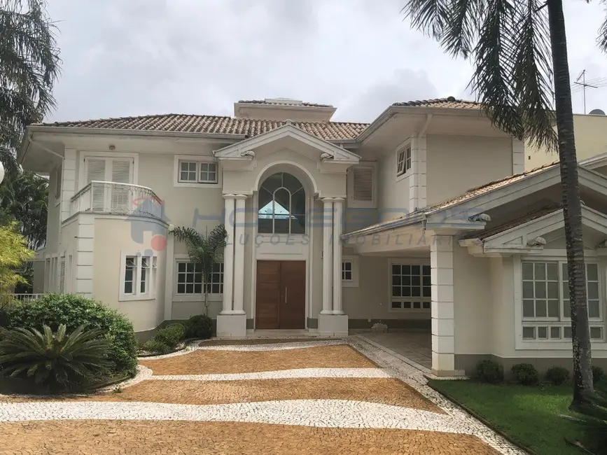 Casa de Condomínio com 3 quartos para alugar, 370m2 em Chácaras Silvania, Valinhos - SP - imagem 2 Foto 2 de Casa de Condomínio com 3 quartos para alugar, 370m2 em Chácaras Silvania, Valinhos - SP