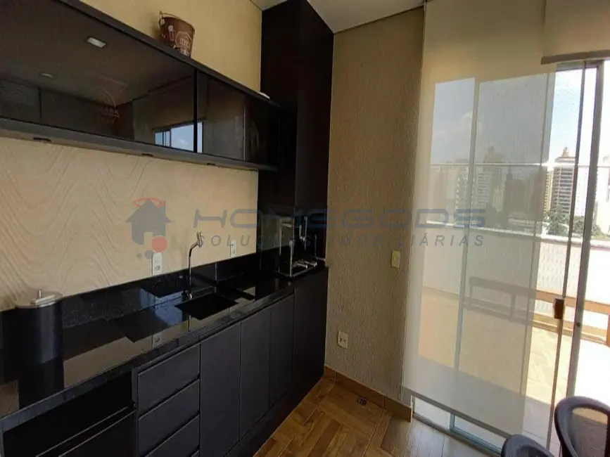 Apartamento com 3 quartos à venda, 247m2 em Cambuí, Campinas - SP - imagem 5 Foto 5 de Apartamento com 3 quartos à venda, 247m2 em Cambuí, Campinas - SP