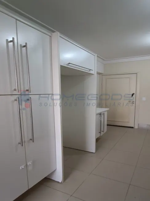 Apartamento com 3 quartos à venda, 133m2 em Cambuí, Campinas - SP - imagem 6 Foto 6 de Apartamento com 3 quartos à venda, 133m2 em Cambuí, Campinas - SP