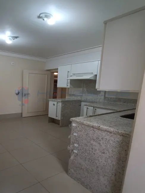 Apartamento com 3 quartos à venda, 133m2 em Cambuí, Campinas - SP - imagem 7 Foto 7 de Apartamento com 3 quartos à venda, 133m2 em Cambuí, Campinas - SP