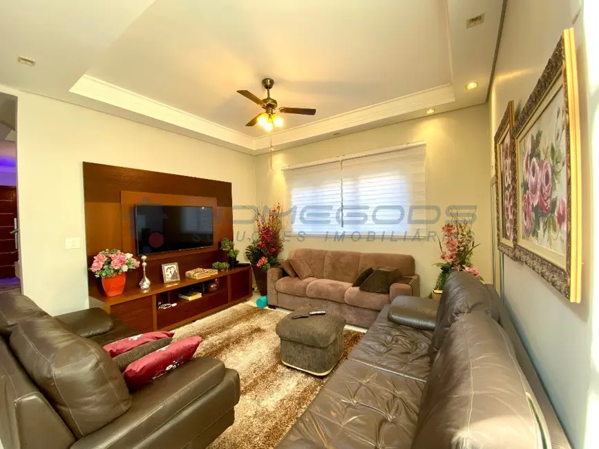 Foto 8 de Casa com 3 quartos à venda, 290m2 em Swiss Park, Campinas - SP