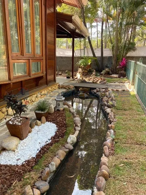 Chácara com 3 quartos à venda, 300m2 em Condomínio Chácara Grota Azul, Hortolandia - SP - imagem 4 Foto 4 de Chácara com 3 quartos à venda, 300m2 em Condomínio Chácara Grota Azul, Hortolandia - SP