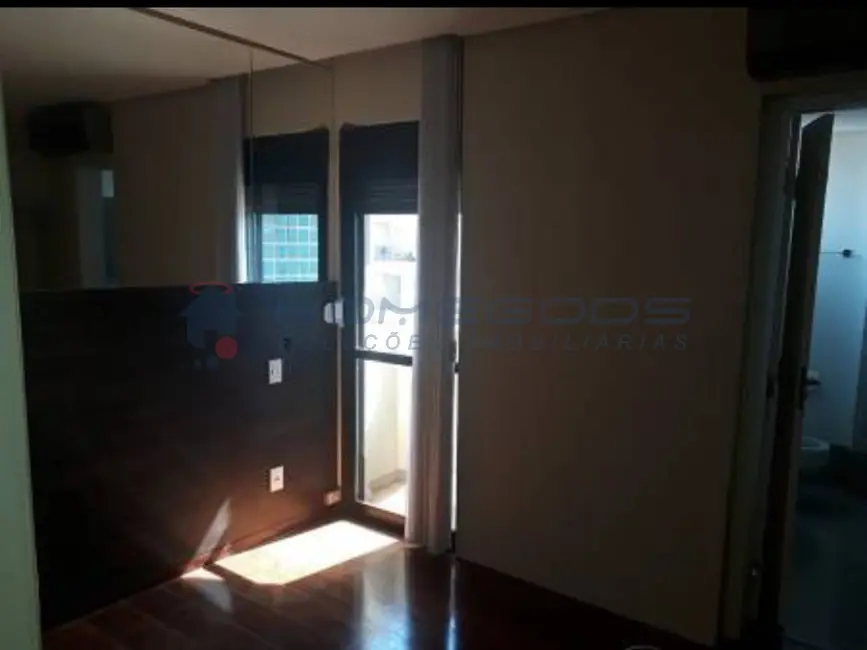 Apartamento com 3 quartos à venda, 132m2 em Cambuí, Campinas - SP - imagem 3 Foto 3 de Apartamento com 3 quartos à venda, 132m2 em Cambuí, Campinas - SP