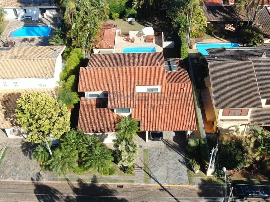 Casa com 4 quartos à venda, 836m2 em Sítios de Recreio Gramado, Campinas - SP - imagem 2 Foto 2 de Casa com 4 quartos à venda, 836m2 em Sítios de Recreio Gramado, Campinas - SP