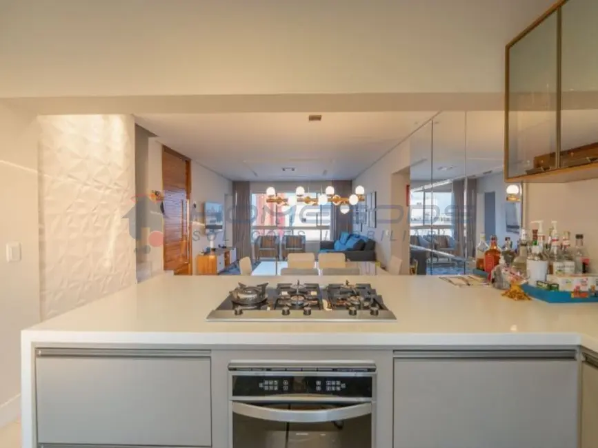 Foto 6 de Apartamento com 3 quartos à venda, 240m2 em Cambuí, Campinas - SP