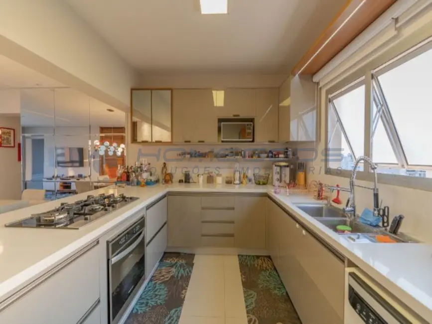 Foto 2 de Apartamento com 3 quartos à venda, 240m2 em Cambuí, Campinas - SP