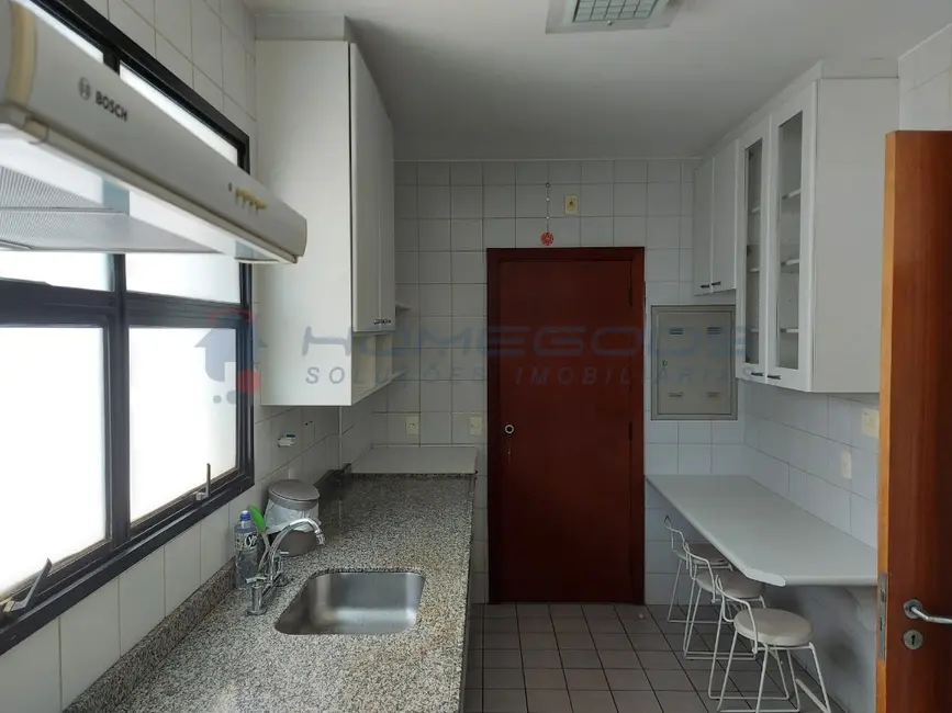 Apartamento com 3 quartos à venda, 130m2 em Cambuí, Campinas - SP - imagem 3 Foto 3 de Apartamento com 3 quartos à venda, 130m2 em Cambuí, Campinas - SP