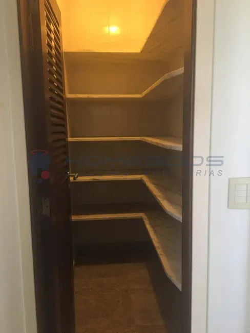 Apartamento com 4 quartos à venda, 386m2 em Cambuí, Campinas - SP - imagem 6 Foto 6 de Apartamento com 4 quartos à venda, 386m2 em Cambuí, Campinas - SP