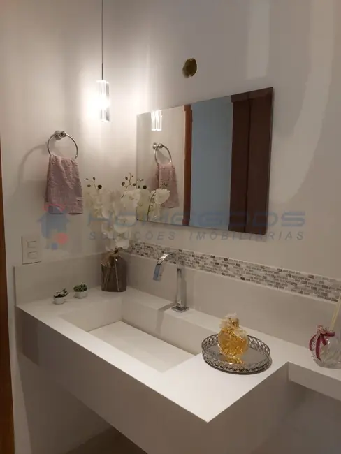 Foto 3 de Casa de Condomínio com 3 quartos à venda e para alugar, 248m2 em Swiss Park, Campinas - SP