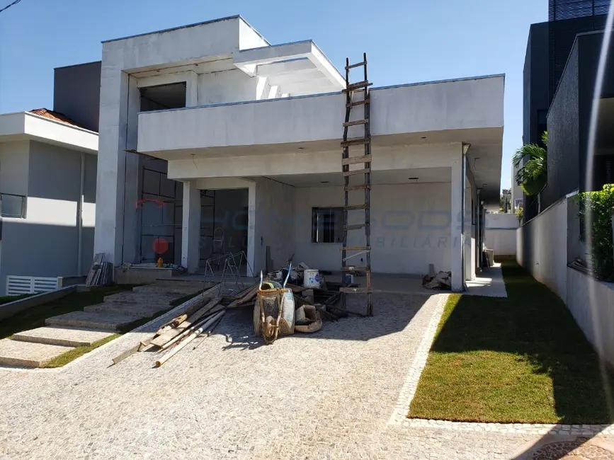 Foto 3 de Casa de Condomínio com 3 quartos à venda, 360m2 em Swiss Park, Campinas - SP