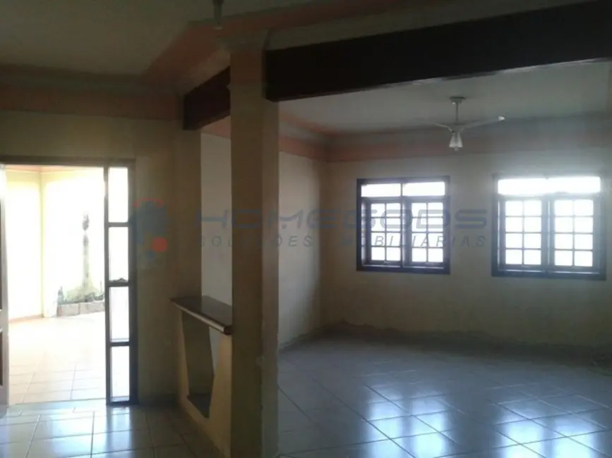 Casa com 4 quartos à venda, 220m2 em Parque Taquaral, Campinas - SP - imagem 3 Foto 3 de Casa com 4 quartos à venda, 220m2 em Parque Taquaral, Campinas - SP