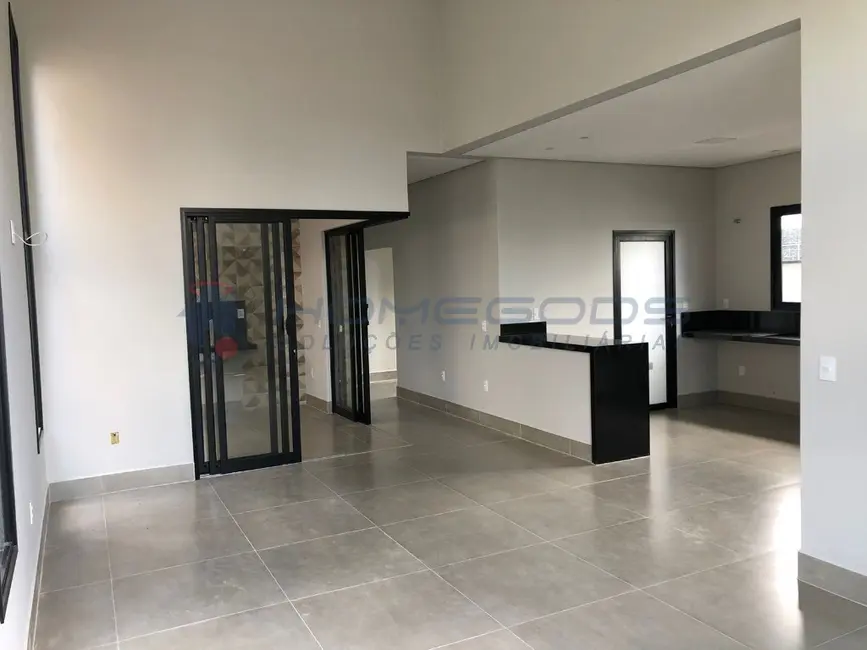 Casa de Condomínio com 3 quartos à venda, 176m2 em Pinheiro, Valinhos - SP - imagem 6 Foto 6 de Casa de Condomínio com 3 quartos à venda, 176m2 em Pinheiro, Valinhos - SP