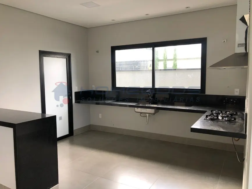 Casa de Condomínio com 3 quartos à venda, 176m2 em Pinheiro, Valinhos - SP - imagem 8 Foto 8 de Casa de Condomínio com 3 quartos à venda, 176m2 em Pinheiro, Valinhos - SP