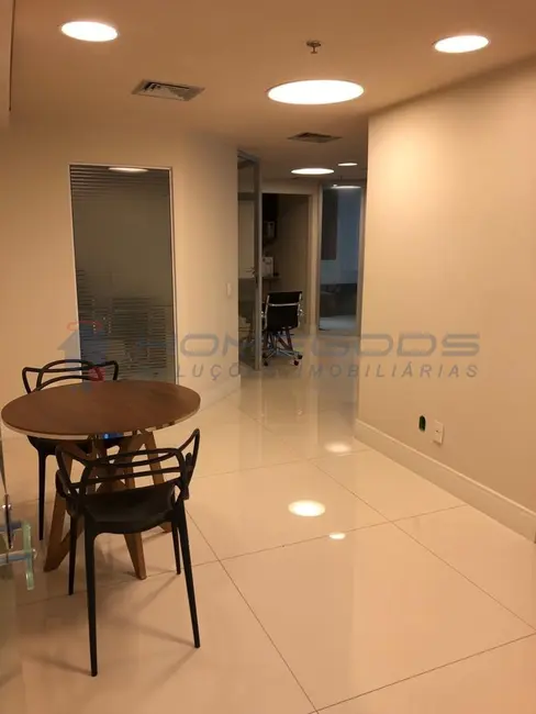 Sala Comercial à venda e para alugar, 176m2 em Cambuí, Campinas - SP - imagem 7 Foto 7 de Sala Comercial à venda e para alugar, 176m2 em Cambuí, Campinas - SP
