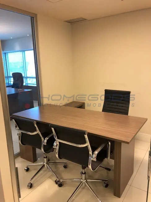 Sala Comercial à venda e para alugar, 176m2 em Cambuí, Campinas - SP - imagem 9 Foto 9 de Sala Comercial à venda e para alugar, 176m2 em Cambuí, Campinas - SP