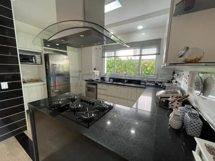 Casa de Condomínio com 4 quartos à venda e para alugar, 268m2 em Swiss Park, Campinas - SP - imagem 8 Foto 8 de Casa de Condomínio com 4 quartos à venda e para alugar, 268m2 em Swiss Park, Campinas - SP