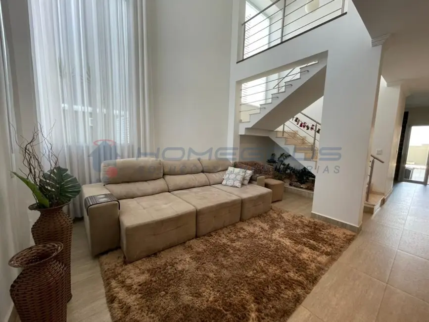 Casa de Condomínio com 4 quartos à venda e para alugar, 268m2 em Swiss Park, Campinas - SP - imagem 5 Foto 5 de Casa de Condomínio com 4 quartos à venda e para alugar, 268m2 em Swiss Park, Campinas - SP