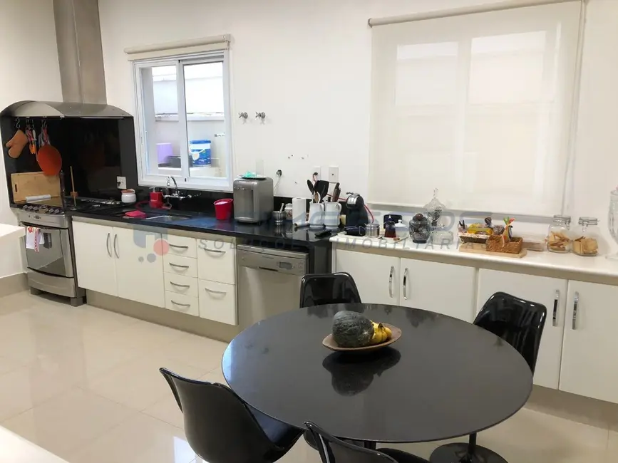 Foto 5 de Casa de Condomínio com 4 quartos à venda e para alugar, 271m2 em Swiss Park, Campinas - SP