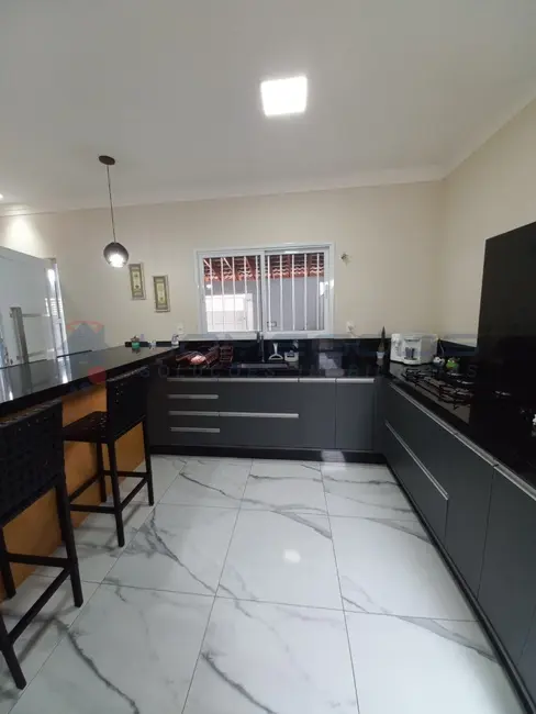 Casa com 3 quartos à venda, 121m2 em Residencial Cittá di Salerno, Campinas - SP - imagem 9 Foto 9 de Casa com 3 quartos à venda, 121m2 em Residencial Cittá di Salerno, Campinas - SP